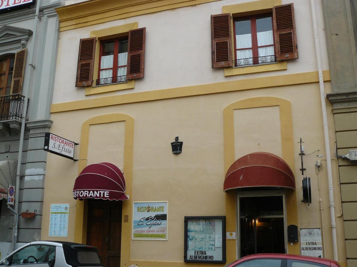 Cagliari Novecento Hotel Buitenkant foto