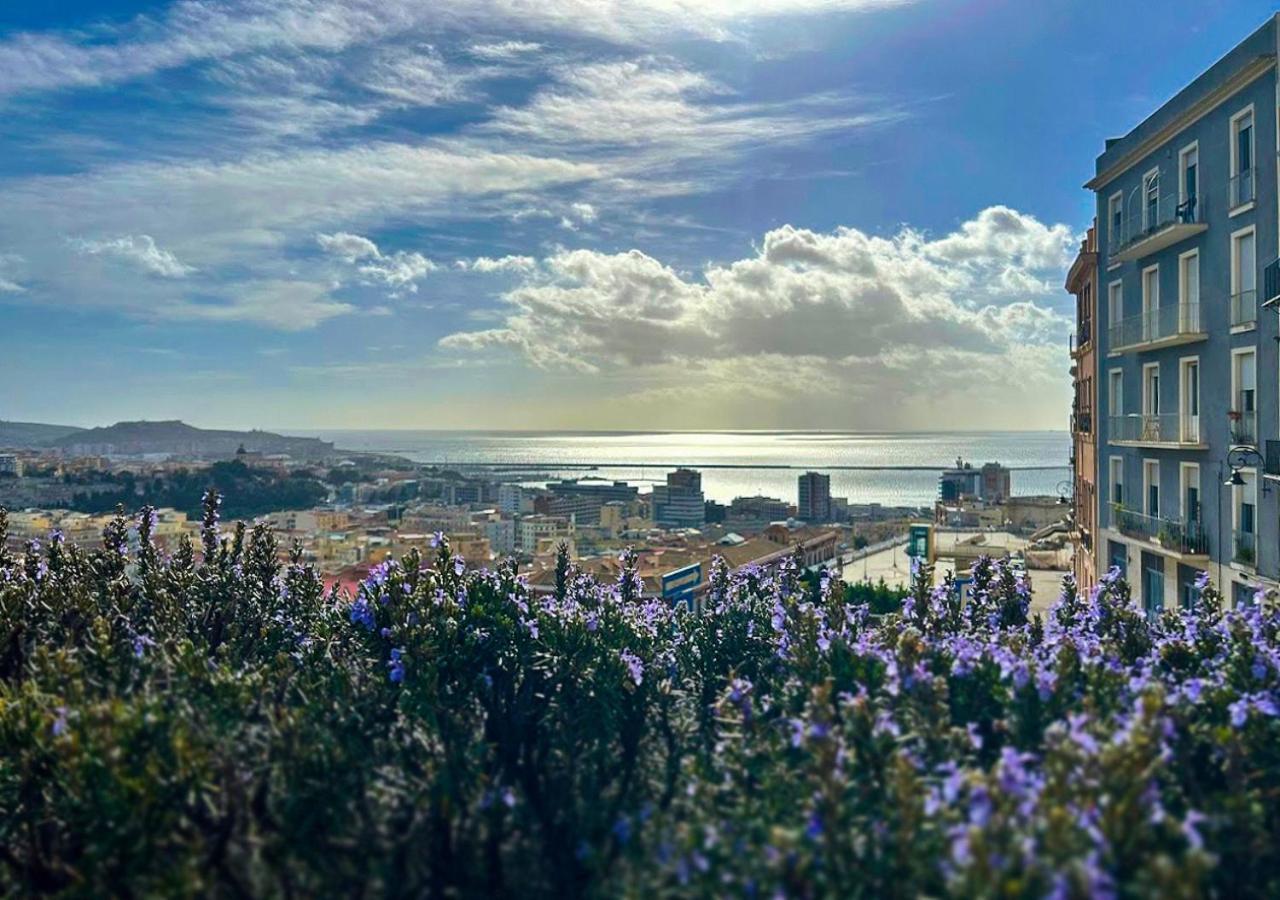 Cagliari Novecento Hotel Buitenkant foto